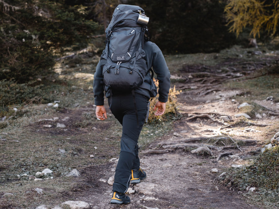 Bergschoenen in gebruik op de top