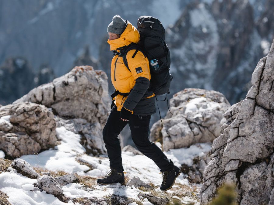 Bergschoenen in gebruik op de top